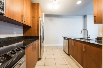 Building Photo - Welcome to luxury living in the heart of L...