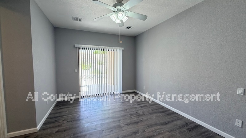 Building Photo - 9591 Capiland Rd