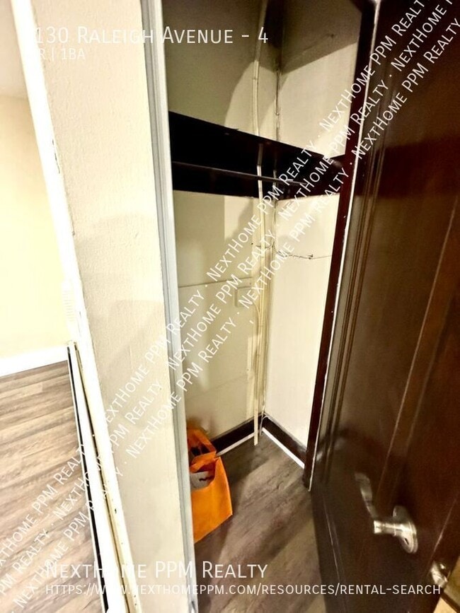 Building Photo - 3130 Raleigh Ave