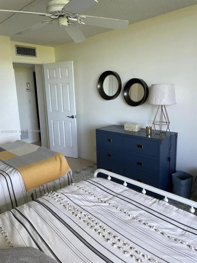 Building Photo - 2800 N Hwy A1A