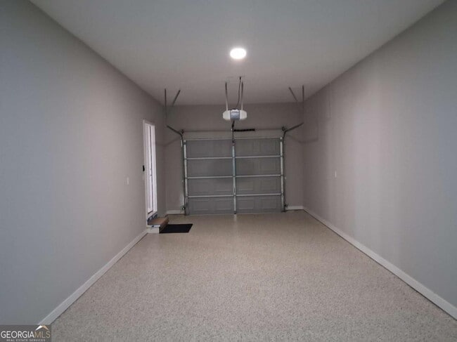 Building Photo - 3185 Tackett Rd