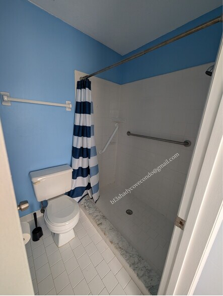 Building Photo - 5568 La Moya Ave