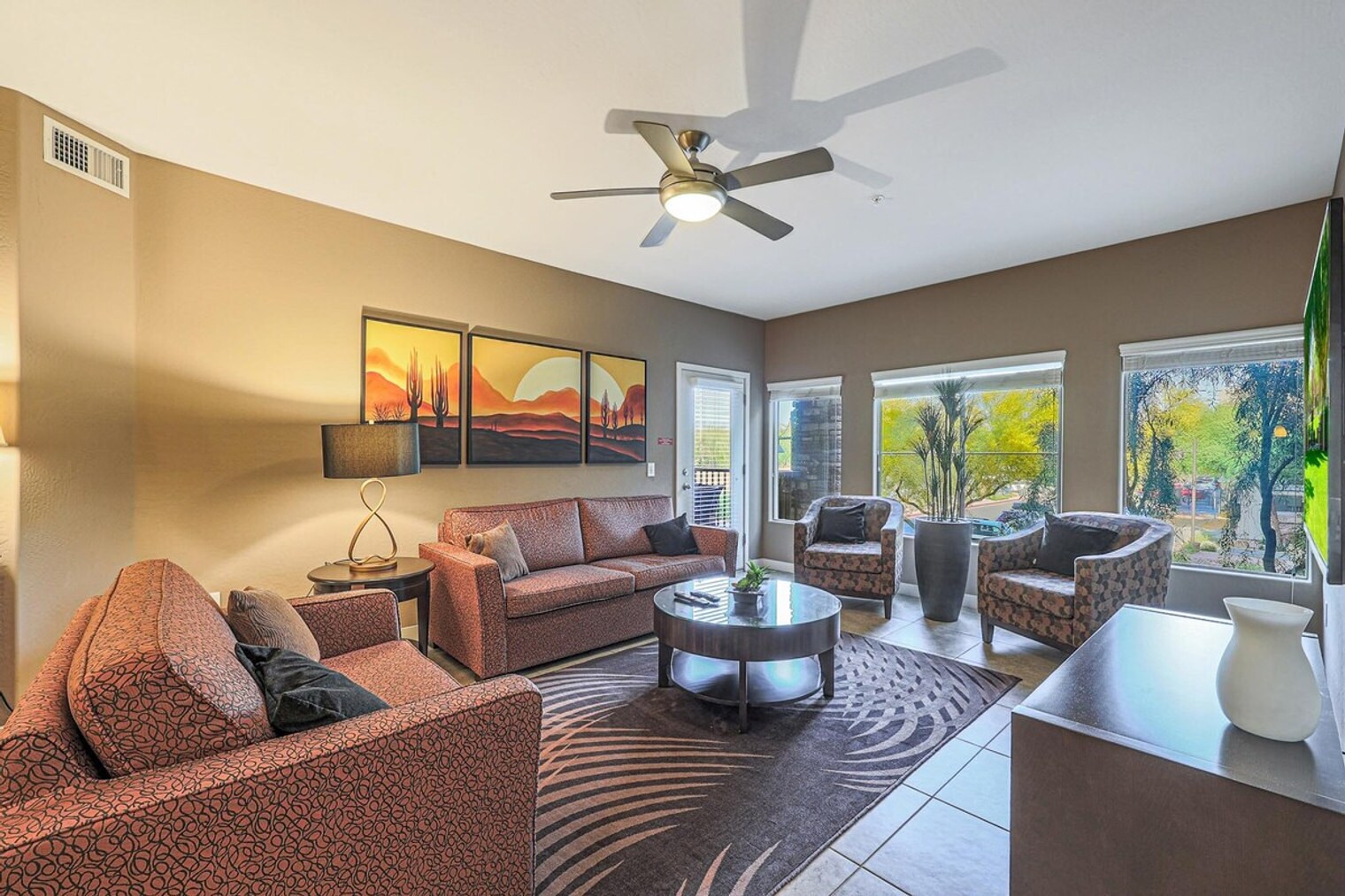 Building Photo - 5450 E Deer Valley Dr