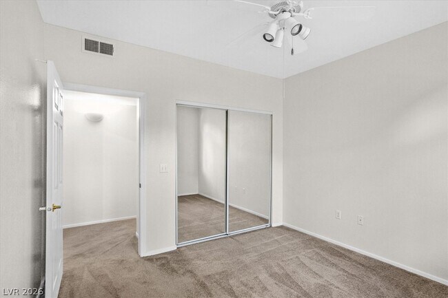 Building Photo - 75 N Valle Verde Dr