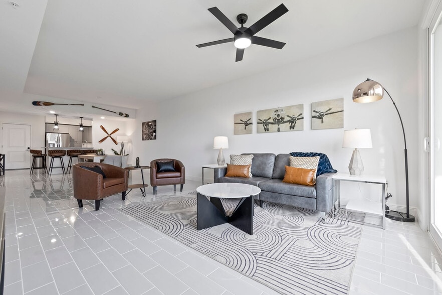 Building Photo - 701 Pilot Ln