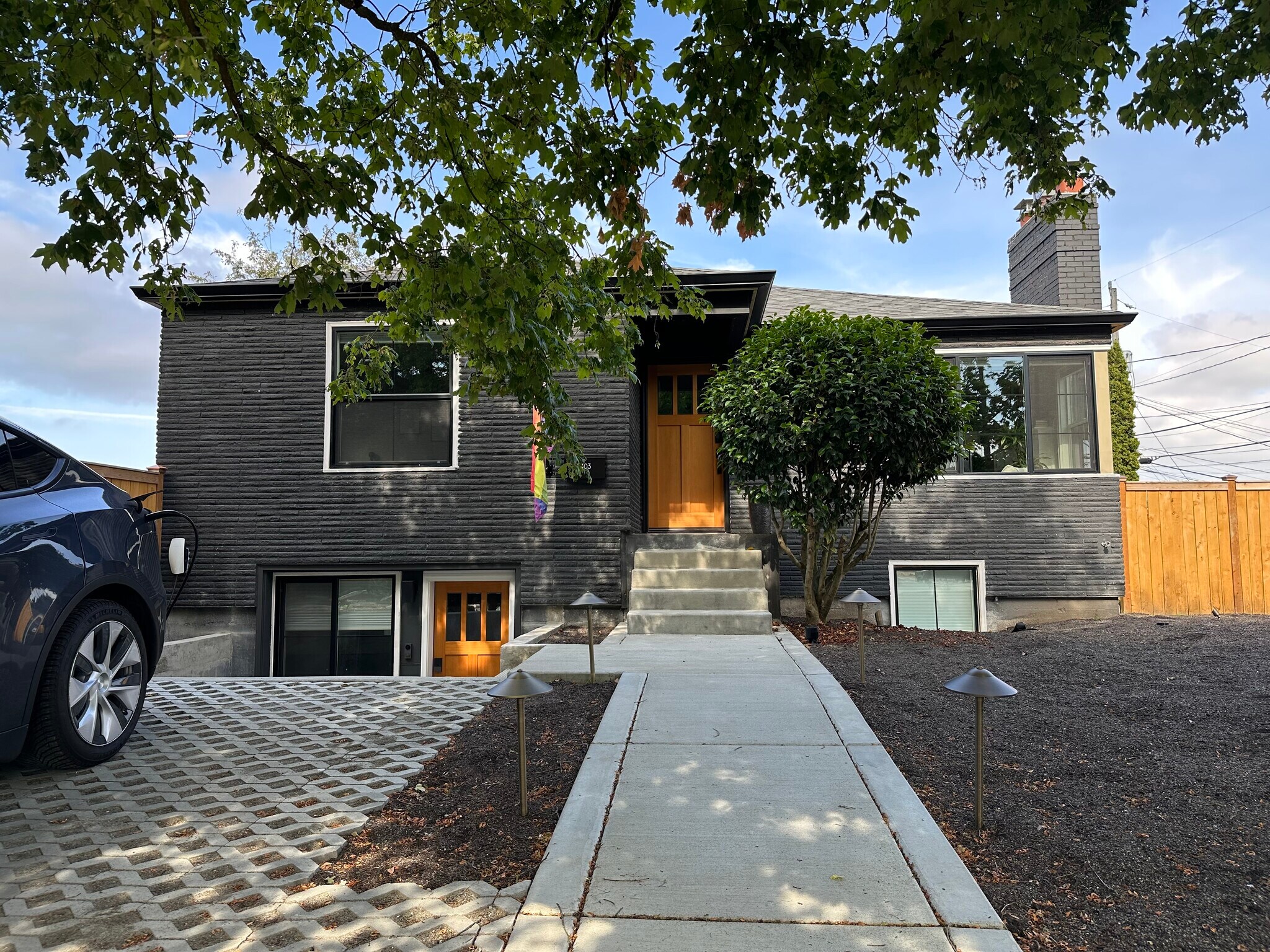 Building Photo - 5403 Beacon Ave S