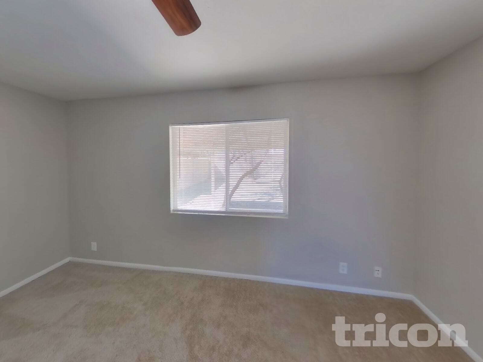 Building Photo - 3644 N 89th Ave