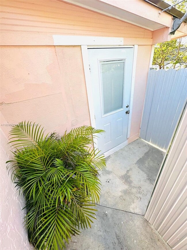 Primary Photo - 26750 SW 125th Ave