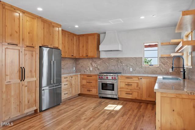 Building Photo - 622 S Evergreen Dr