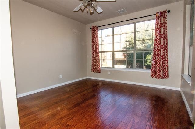 Building Photo - 2557 Jacobson Dr