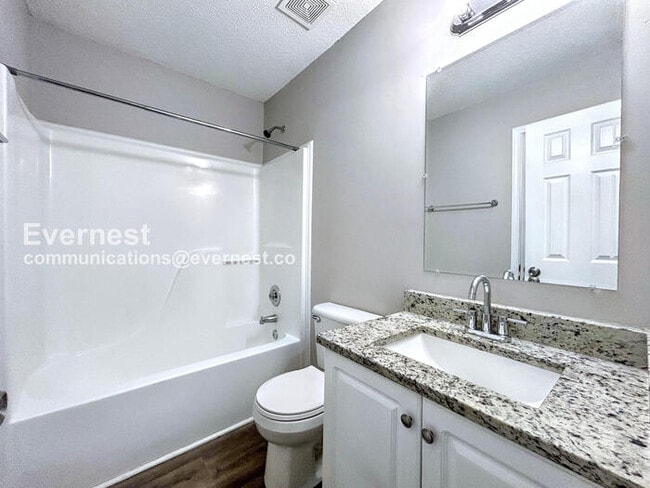 Building Photo - 368 Warrenton Dr