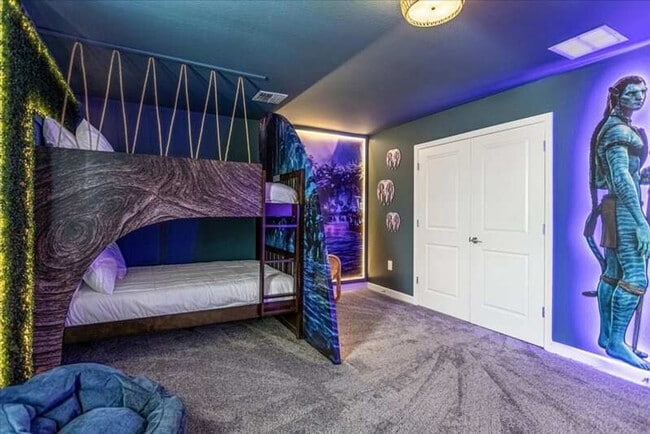 Building Photo - 9052 Sommerset Hills Dr