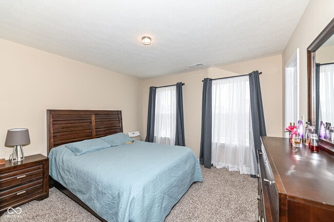 Building Photo - 16406 Taconite Dr