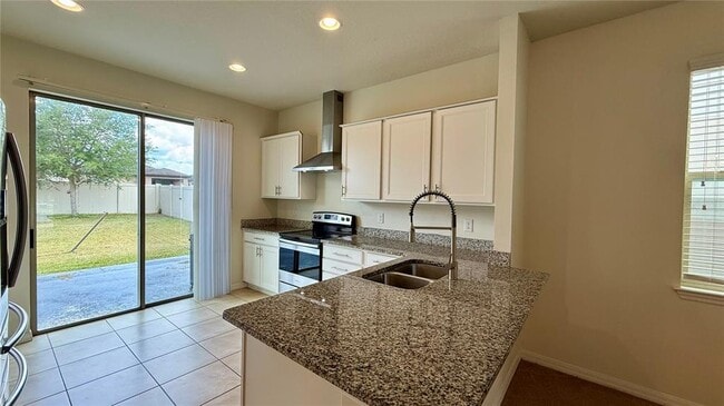 Building Photo - 3545 Starkey Dr