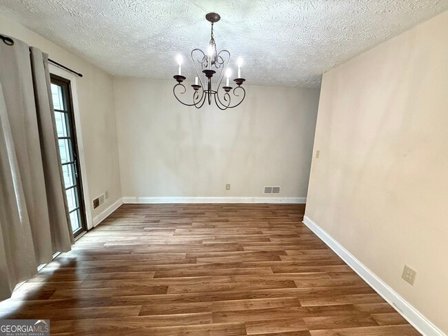 Building Photo - 1220 Kennesaw Trace Ct