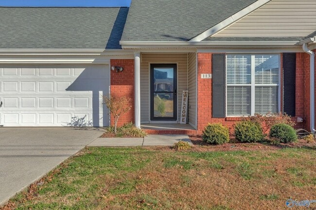 Building Photo - 113 Delta Pine Dr