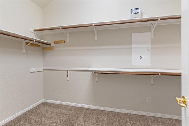 Building Photo - 16004 Double Eagle Dr