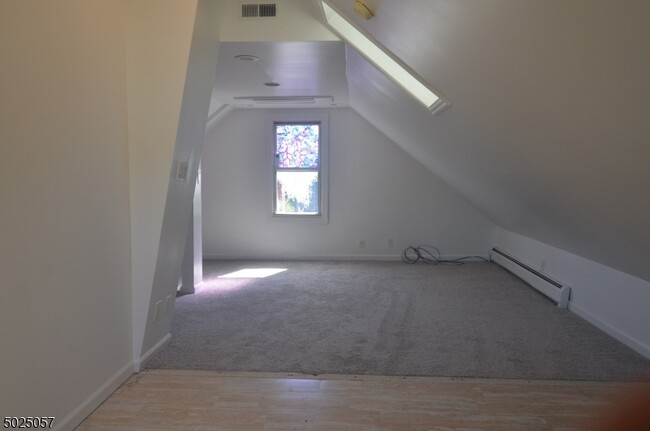 Building Photo - 21 Abbett Ave