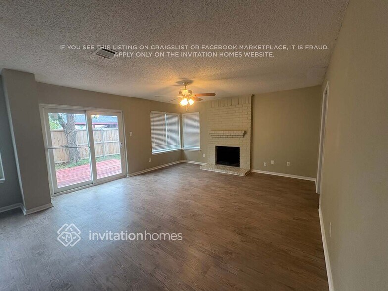 Building Photo - 4105 Devon Ct