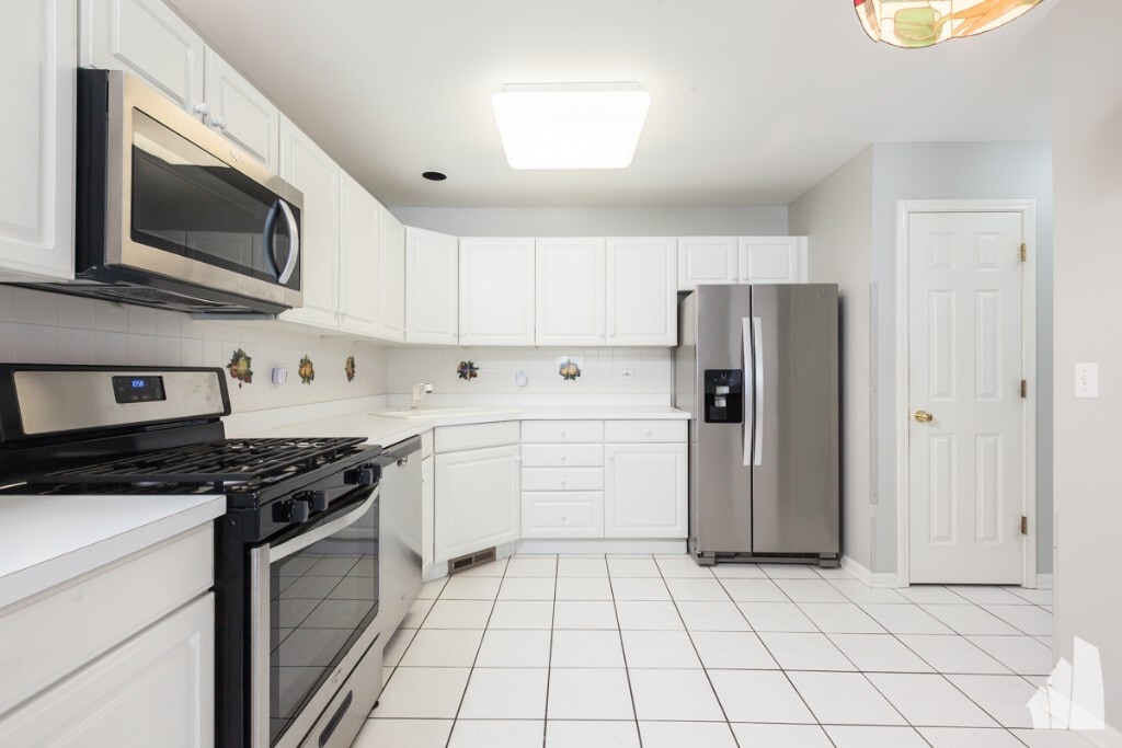 Building Photo - 2991 Belle Ln