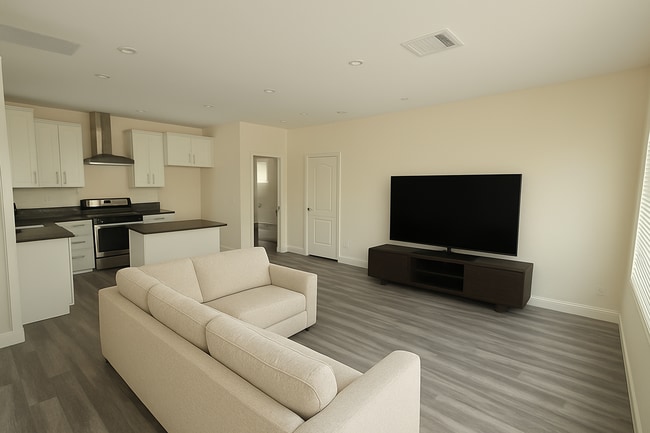 Building Photo - 6708 Morella Ave