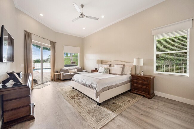 Building Photo - 11710 Paradise Cove Ln