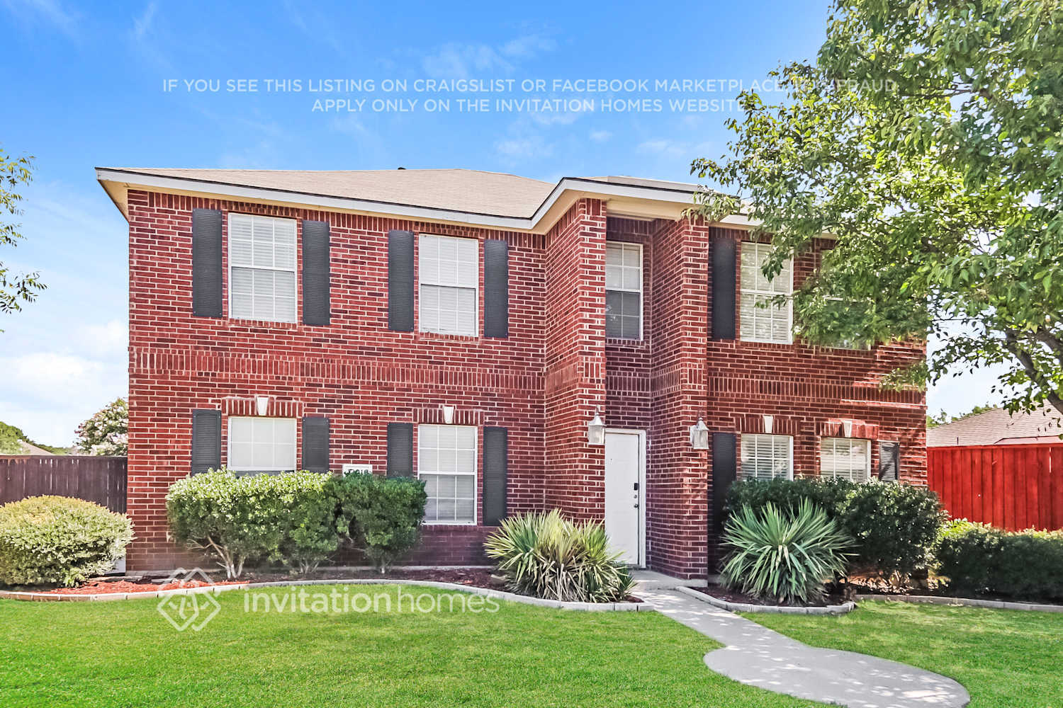 Building Photo - 12016 Riviera Rd