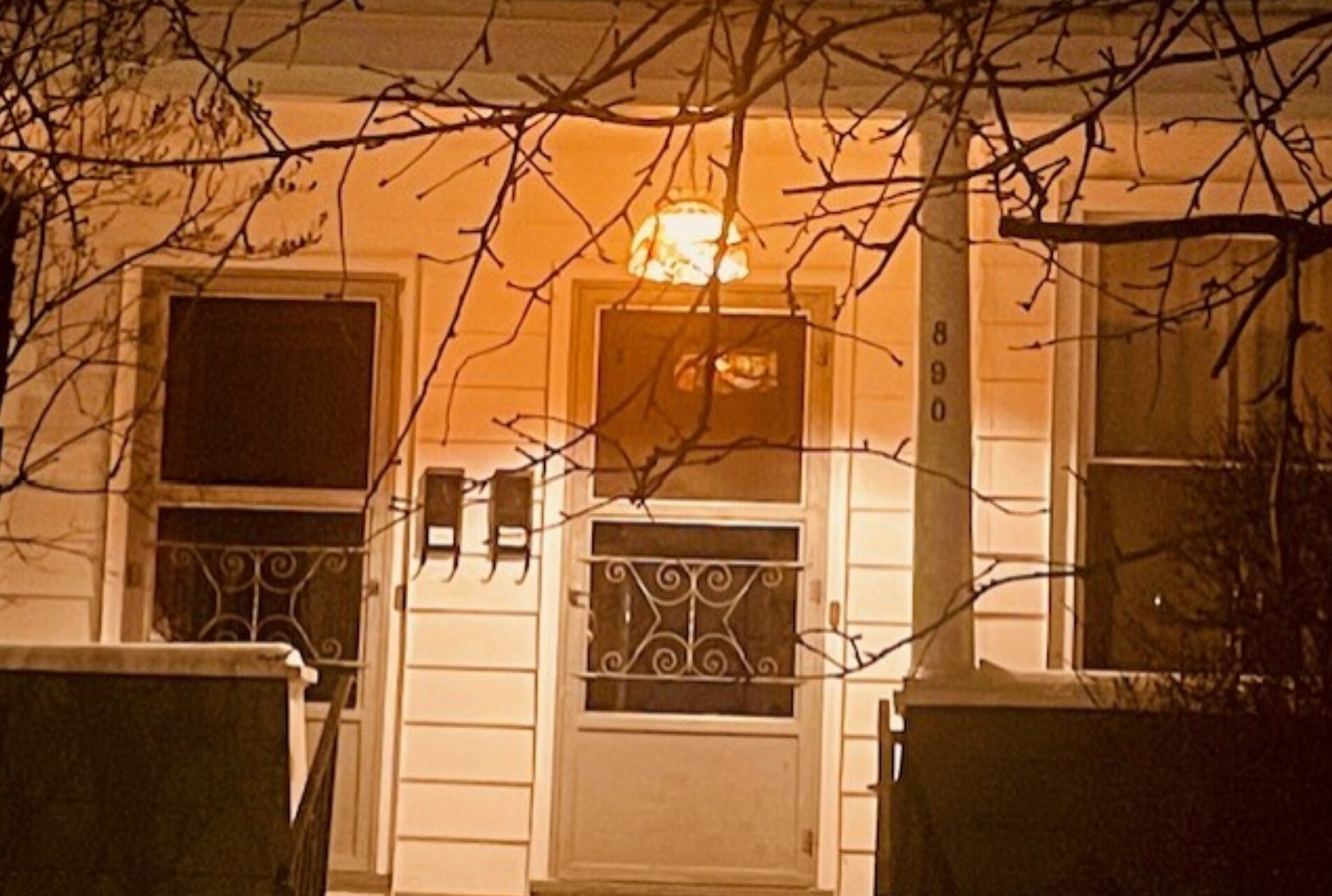 Building Photo - 890 Lancaster St