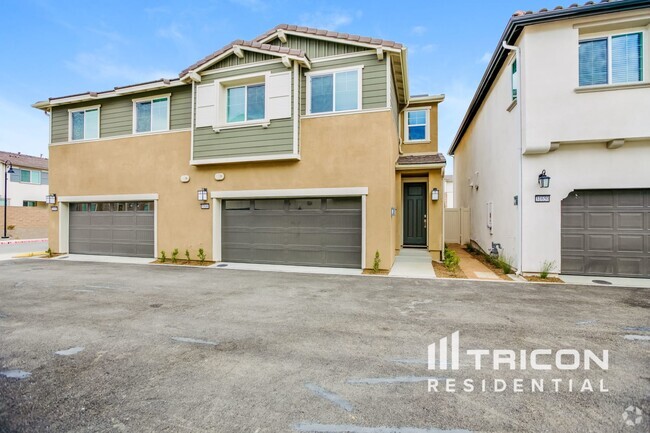 Building Photo - 31646 Rosetta St