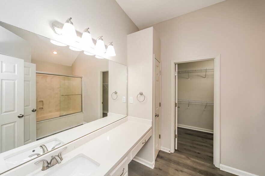 Building Photo - 2773 Misty Valley Dr