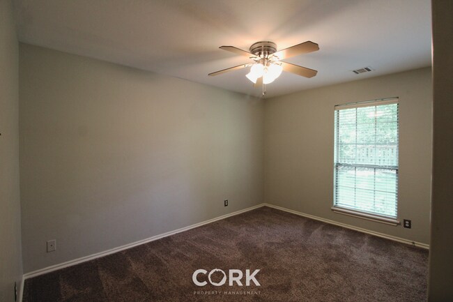 Building Photo - 2808 Stonebrook Rd