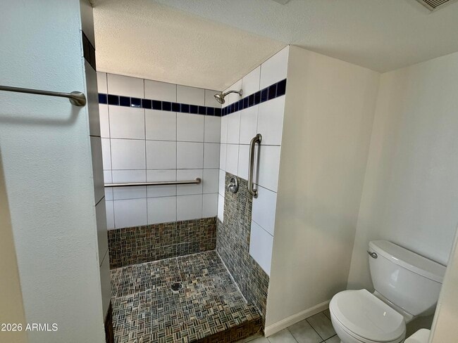 Building Photo - 4548 E Shomi St
