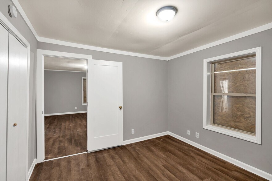 Building Photo - 3405 Gwen Dr