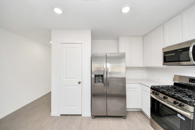 Building Photo - 1526 Amber Skies Ln