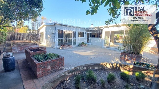 Building Photo - Renovated 3 Bedroom 2 Bathroom Home in desirable Millbrae Neighborhood Now Available