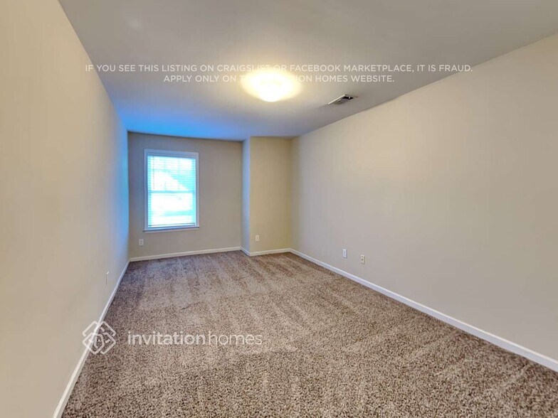 Building Photo - 4328 Savannah Dr