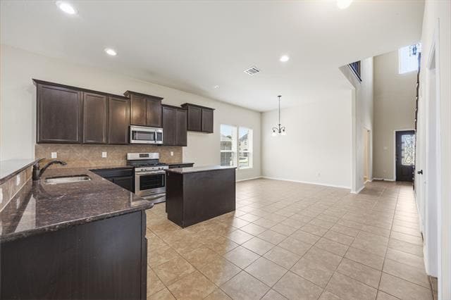 Building Photo - 1445 Bateman Ln