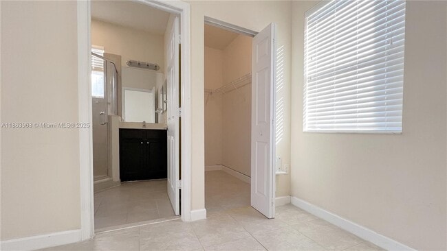 Building Photo - 17170 SW 93rd St
