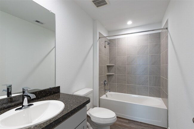 Building Photo - 24330 Saddlestone Green Dr