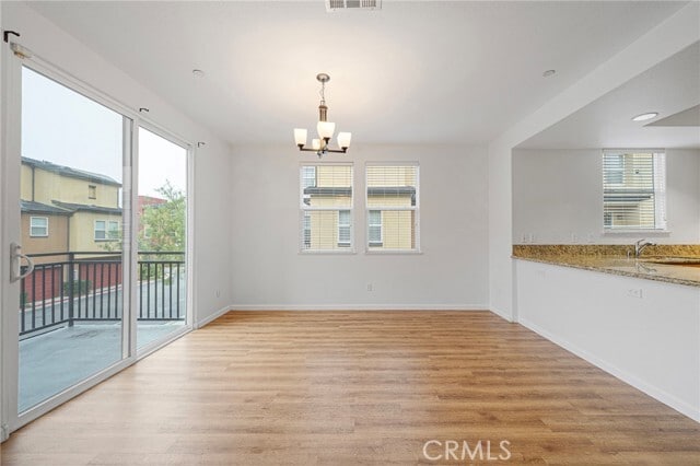 Building Photo - 8620 Belford Ave