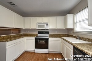 Building Photo - 10727 N Shaenridge