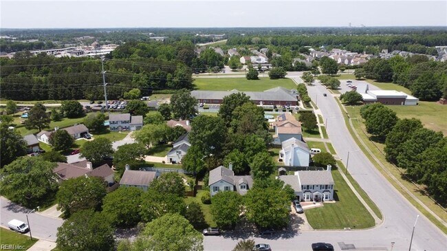 Building Photo - 1805 Monet Ct