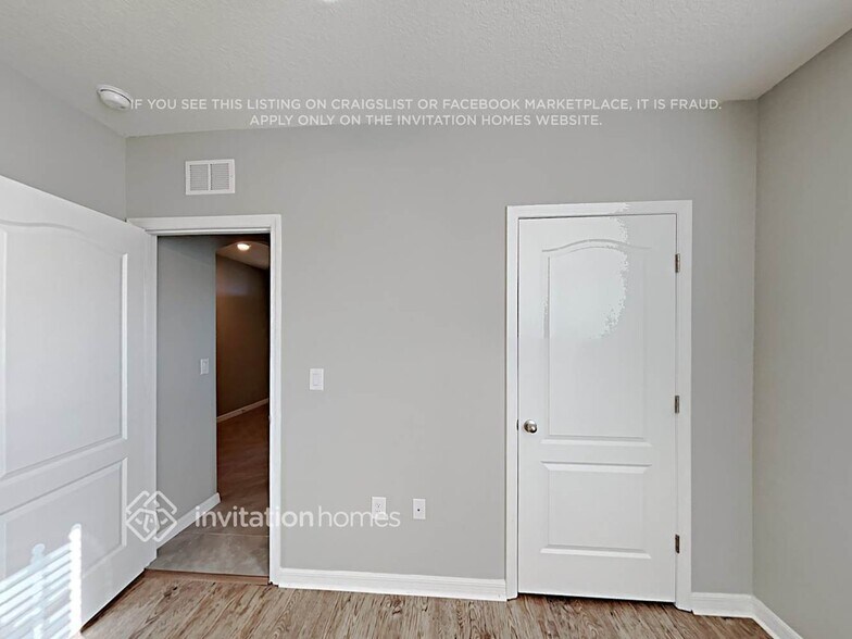 Building Photo - 5354 Arlington River Dr.