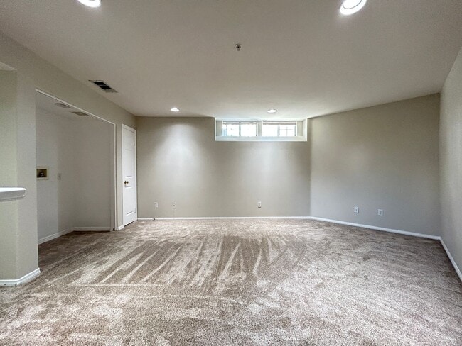 Building Photo - 2834 Ballesteros Ln