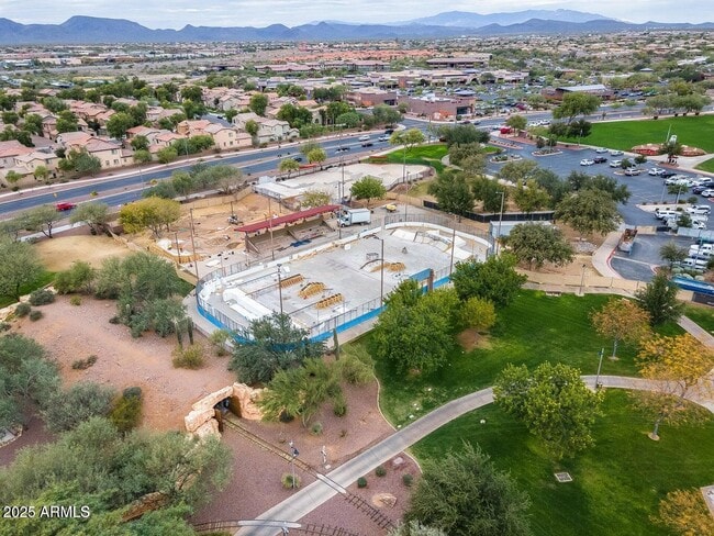 Building Photo - 2222 W Morse Ct
