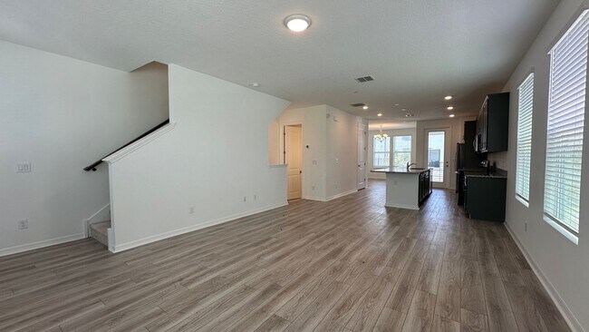 Building Photo - 8454 Sperry St
