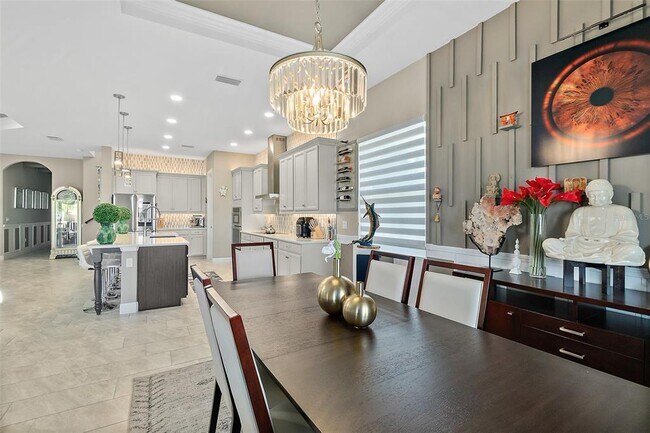 Building Photo - 54 N Riverwalk Dr