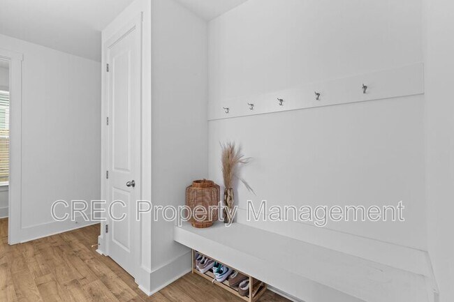 Building Photo - 1223 Homecoming Blvd