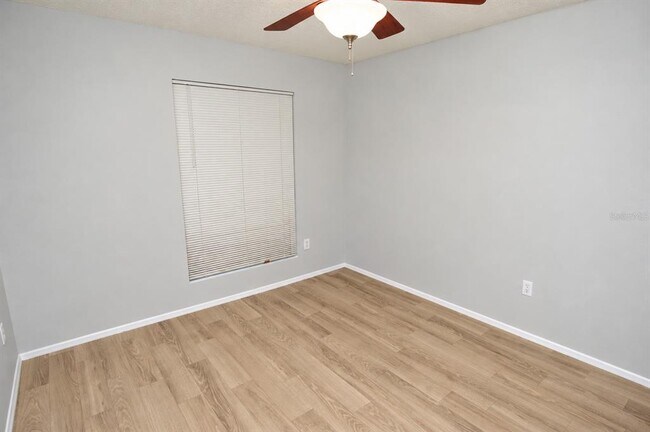 Building Photo - 8645 Fancy Finch Dr