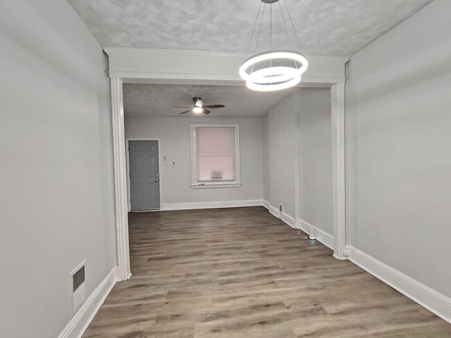 Building Photo - 2825 N Taney St